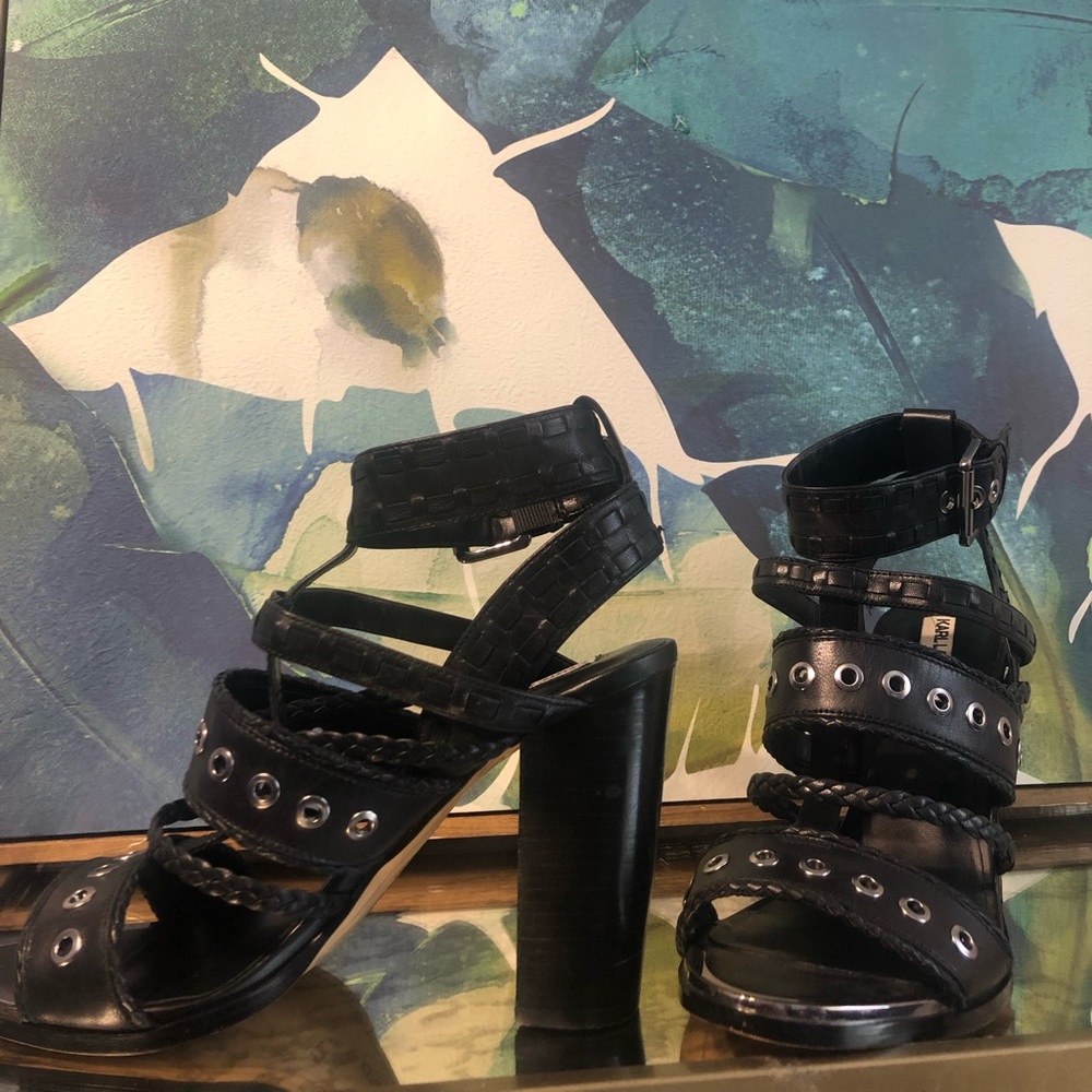 Karl Lagerfeld black